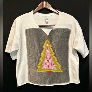 Tultex Cutoff Sweatshirt Handmade Christmas tree Crochet Velvet Women’s Sm